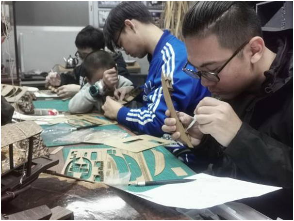 聚焦海洋文化 創新藝術傳承 深大雙創周海洋文化互動體驗及航模飛行表演首次亮相